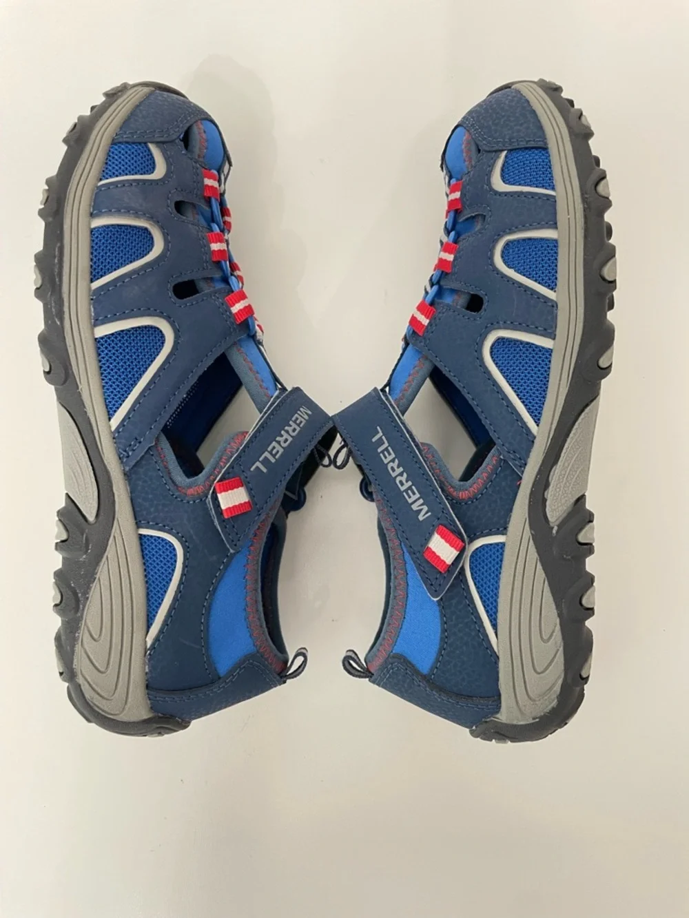 Merrell Kids Hydro Water Blue Closed-Toe Sandal size 5 Beach Travel Swim School